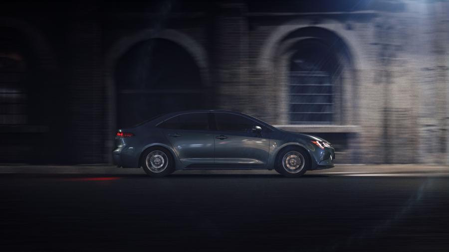  Toyota Corolla LE Sedan 2019 года  (NA) (фото 18 из 24)